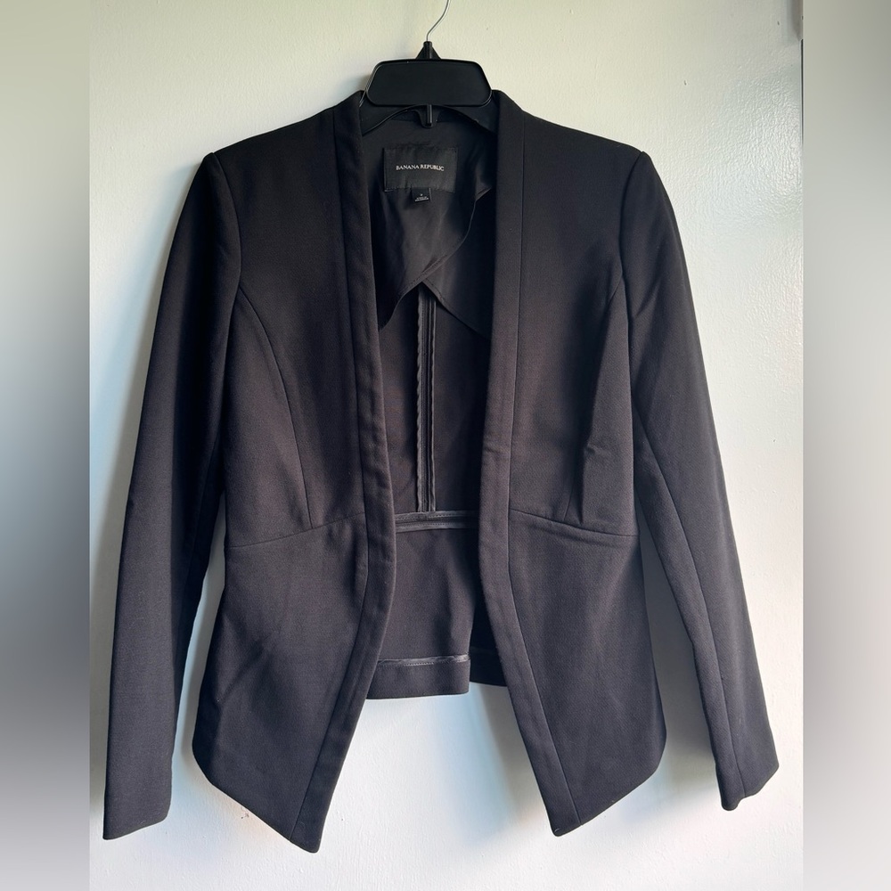 Banana Republic women’s blazer size 2